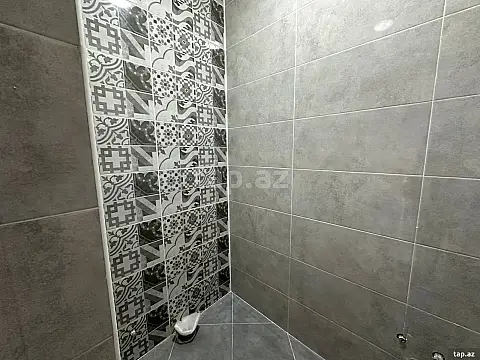Satılır 5 otaqlı həyət evi 100 m²
