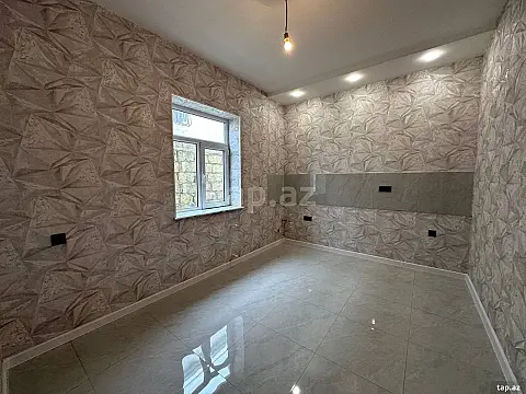 Satılır 5 otaqlı həyət evi 100 m²