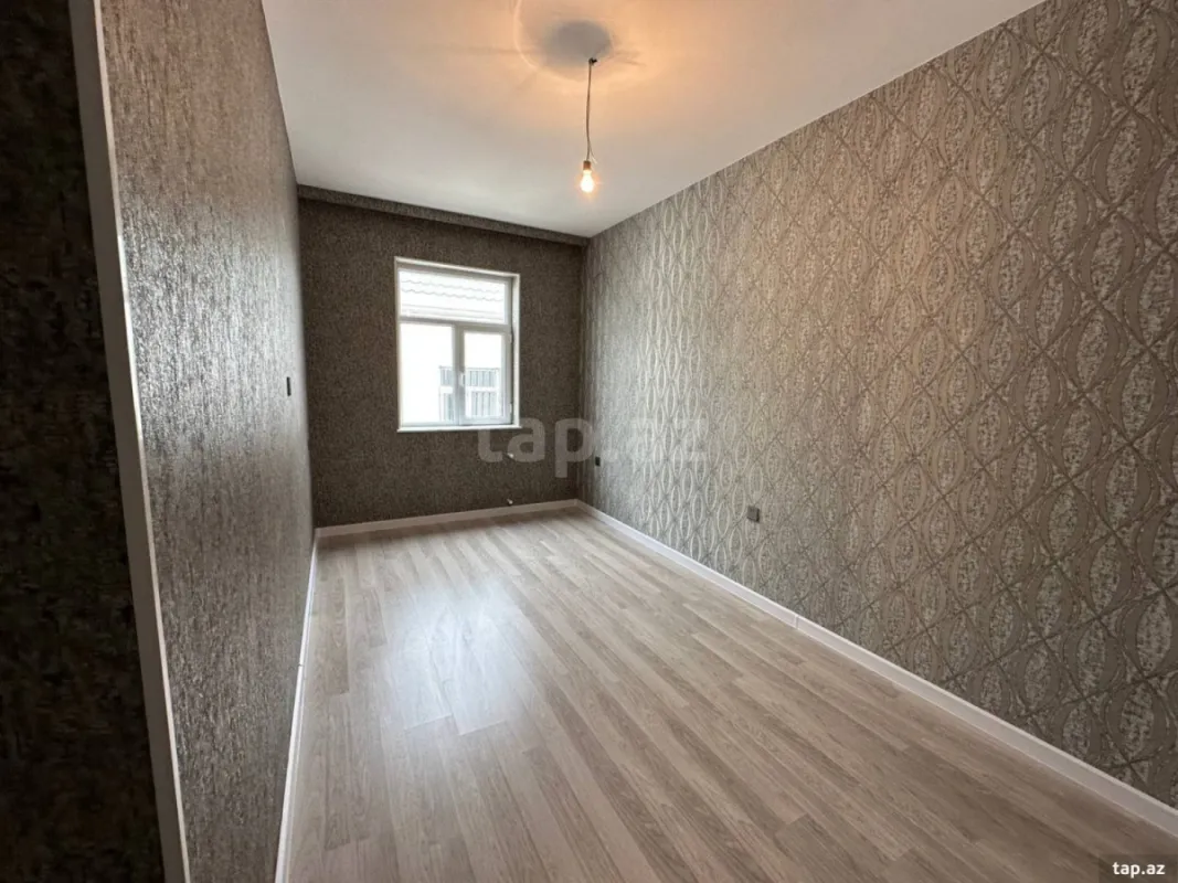 Satılır 5 otaqlı həyət evi 100 m²