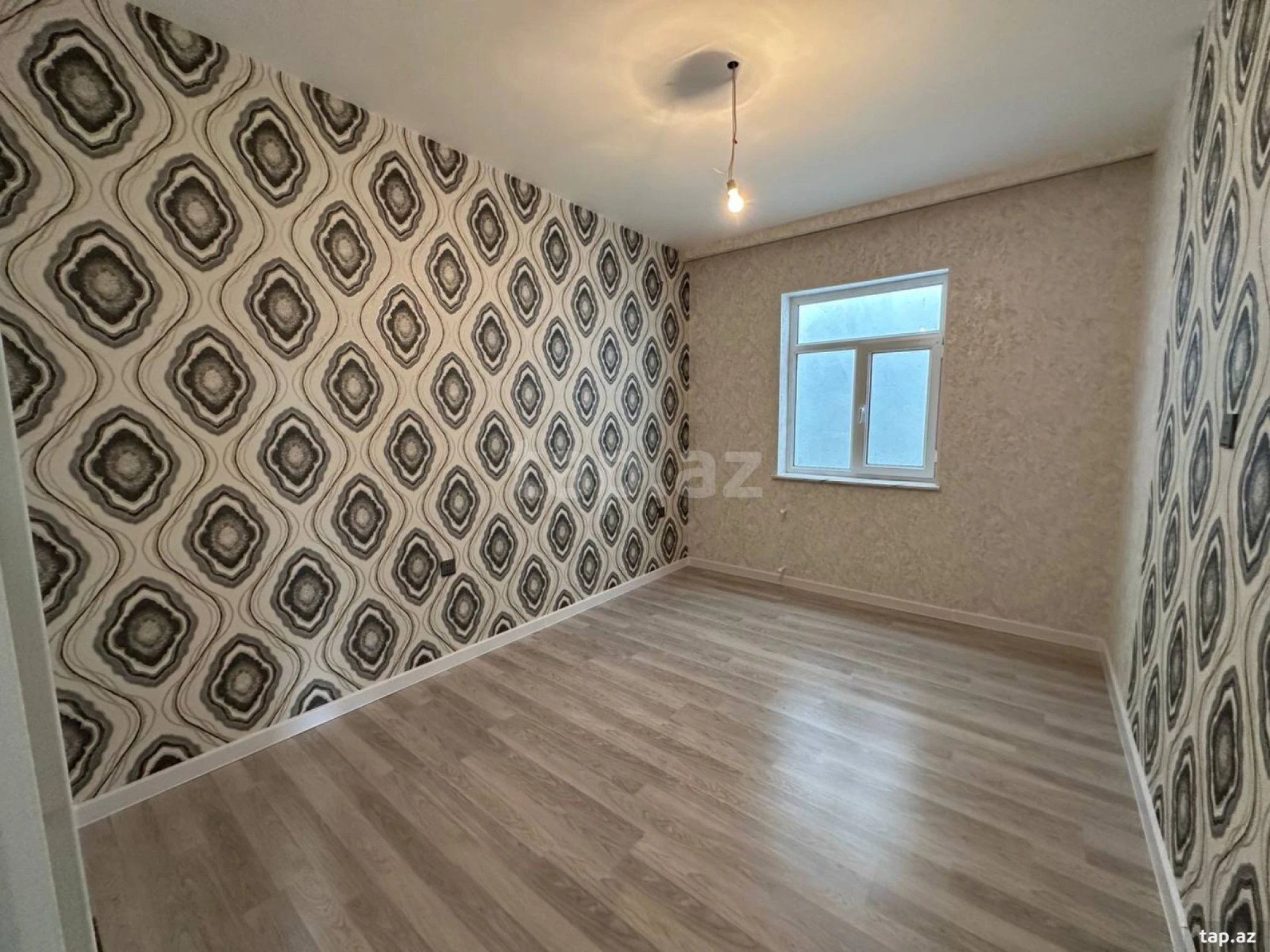 Satılır 5 otaqlı həyət evi 100 m²