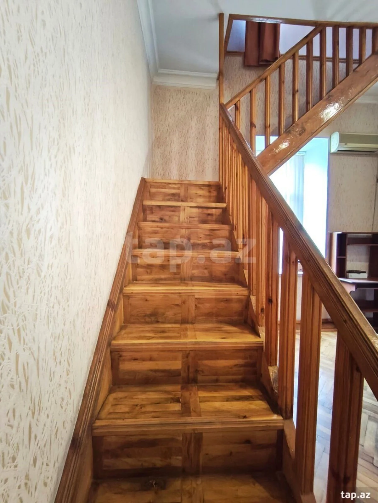 Kirayə verilir 4 otaqlı mənzil 120 m²