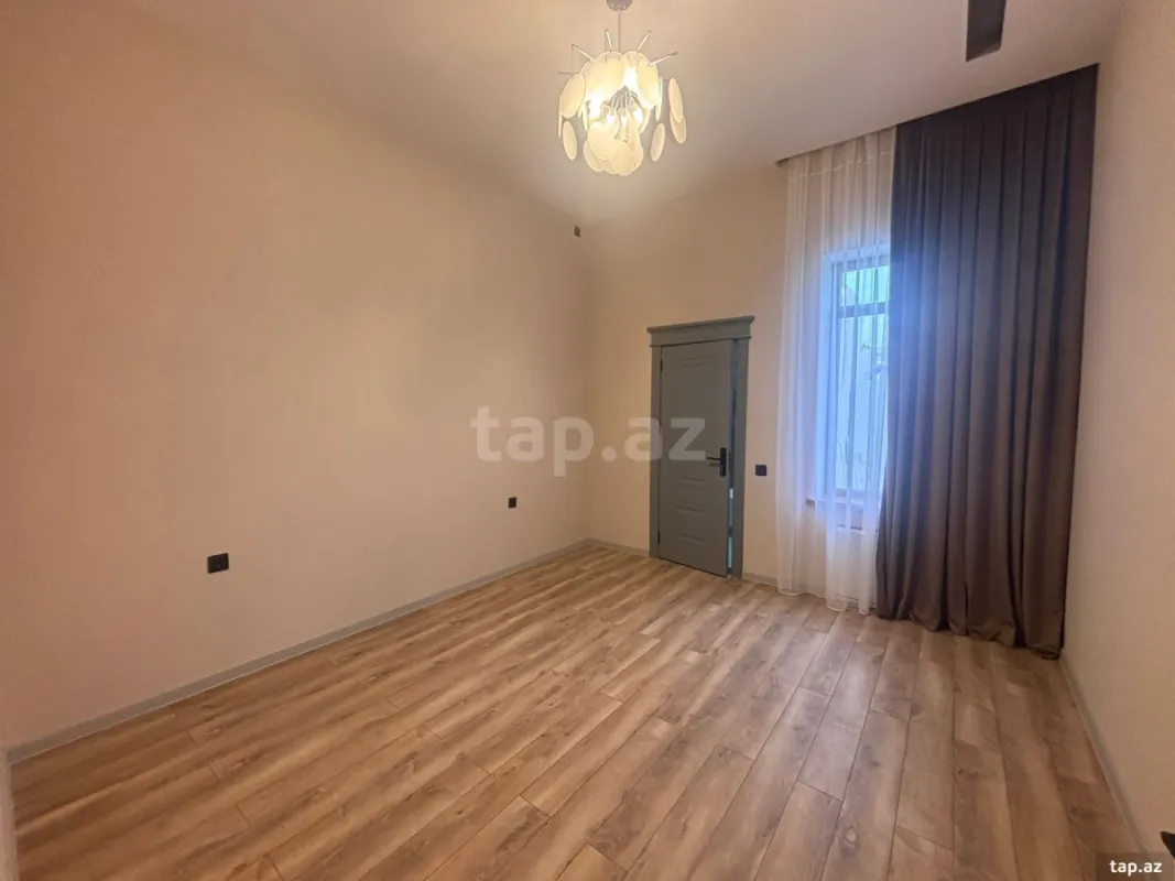 Satılır 4 otaqlı həyət evi 140 m²