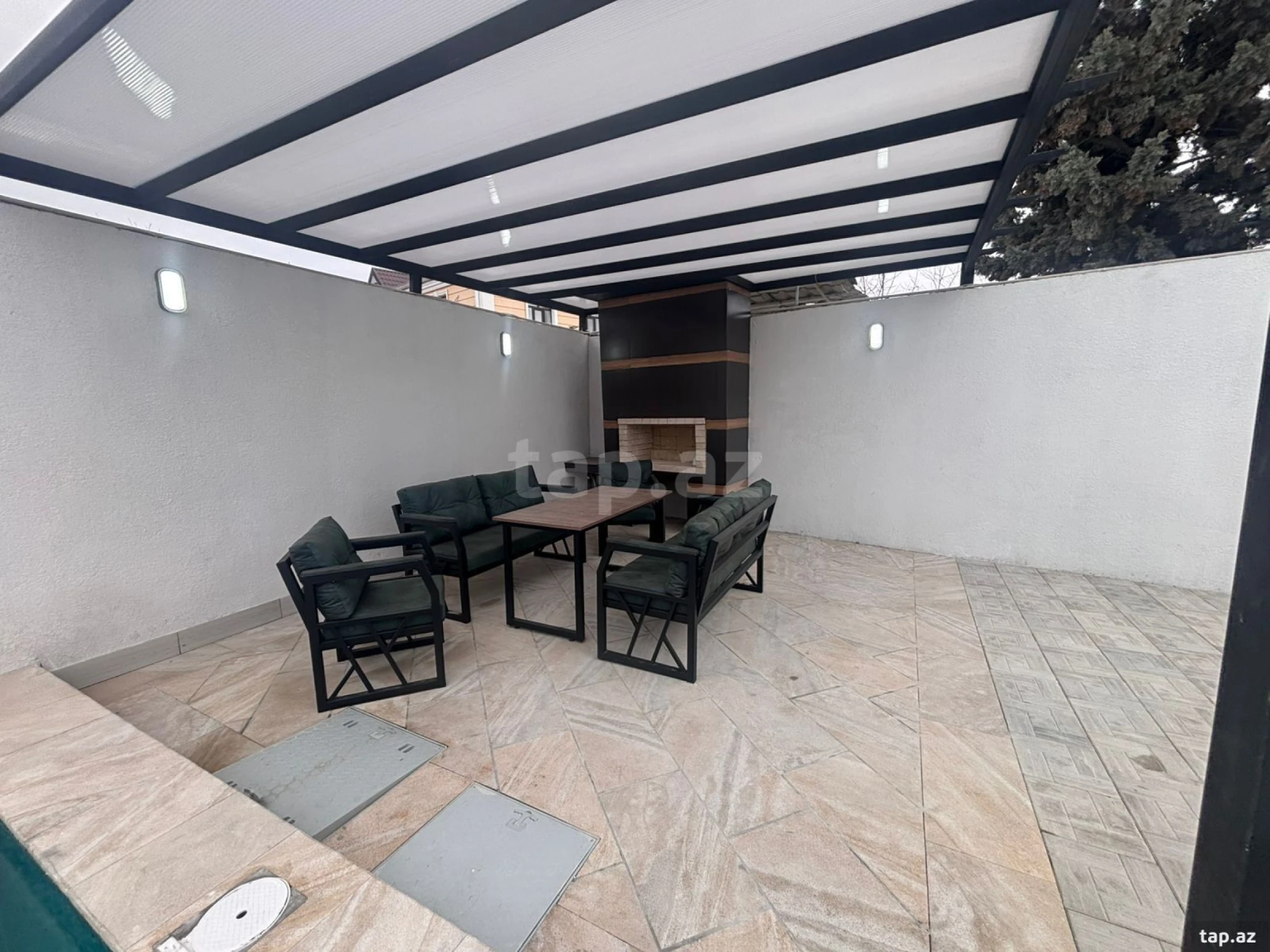 Satılır 4 otaqlı həyət evi 140 m²