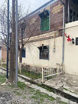 Kirayə verilir 2 otaqlı həyət evi 56 m²