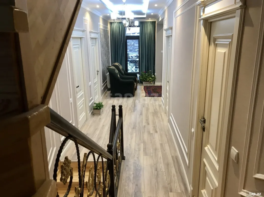 Kirayə verilir 4 otaqlı həyət evi 200 m²