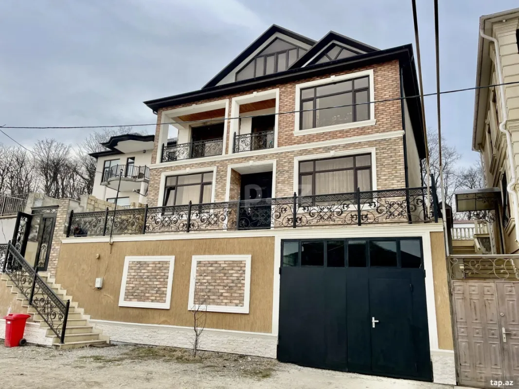 Kirayə verilir 4 otaqlı həyət evi 200 m²