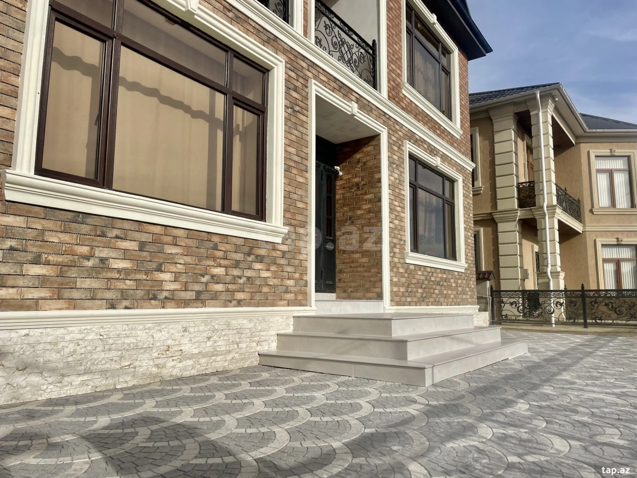 Kirayə verilir 4 otaqlı həyət evi 200 m²