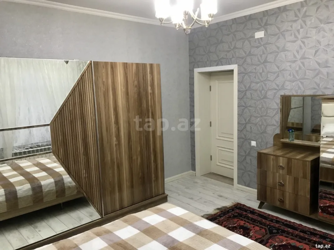 Kirayə verilir 4 otaqlı həyət evi 200 m²