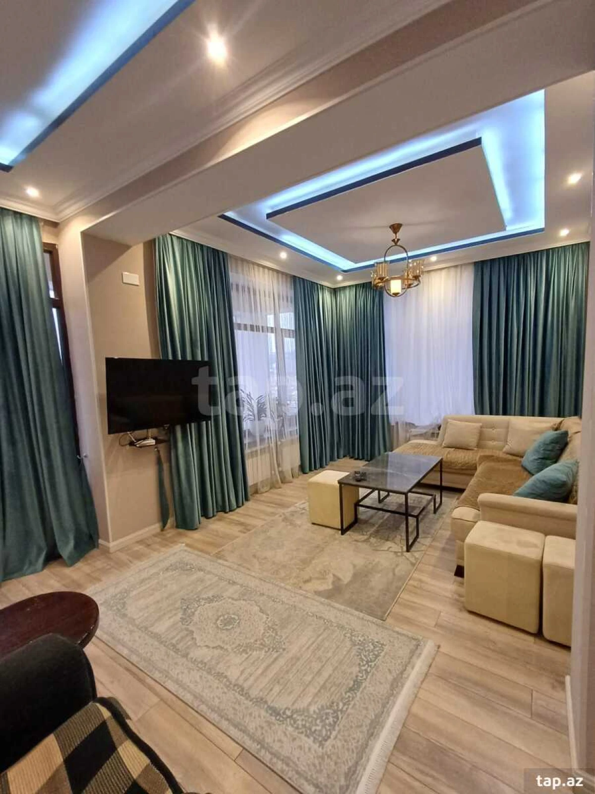 Kirayə verilir 4 otaqlı həyət evi 200 m²