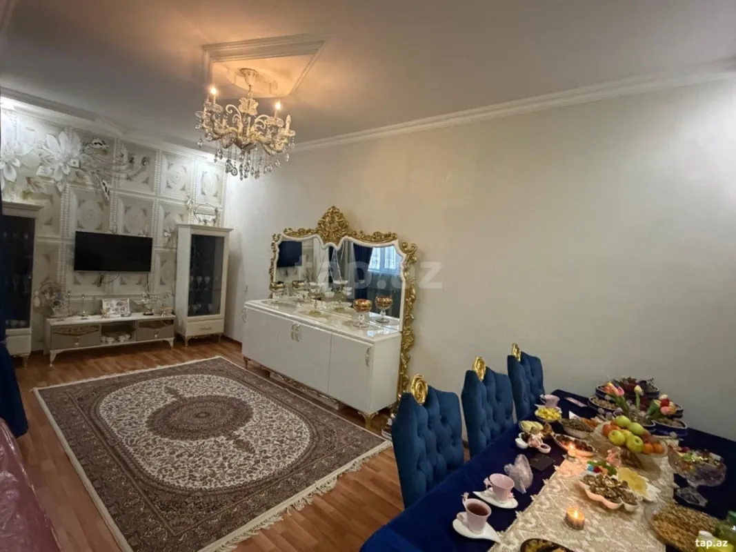 Satılır 3 otaqlı həyət evi 200 m²