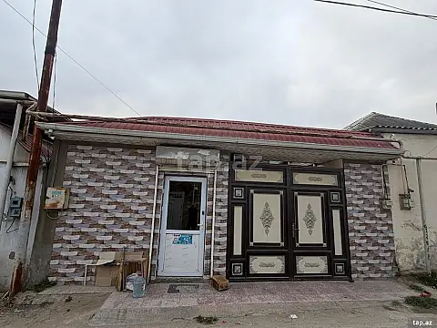Satılır 3 otaqlı həyət evi 200 m²