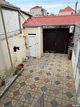Satılır 3 otaqlı həyət evi 200 m²