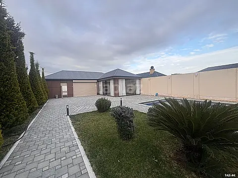 Satılır 4 otaqlı həyət evi 330 m²