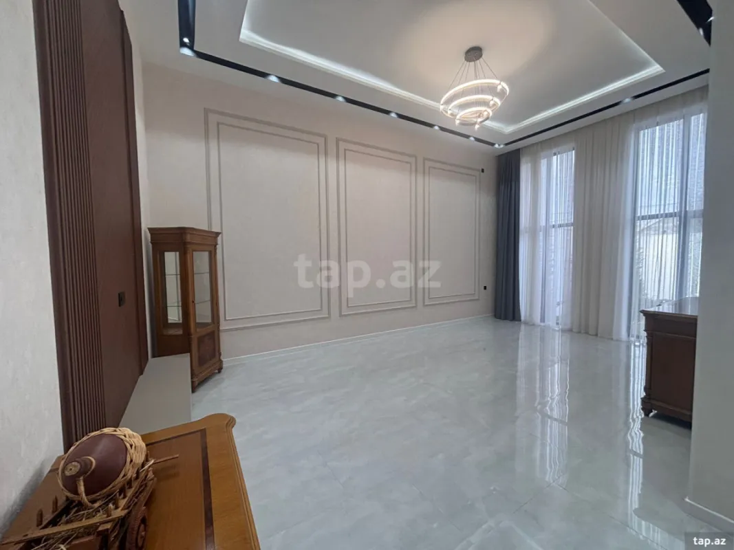 Satılır 4 otaqlı həyət evi 160 m²