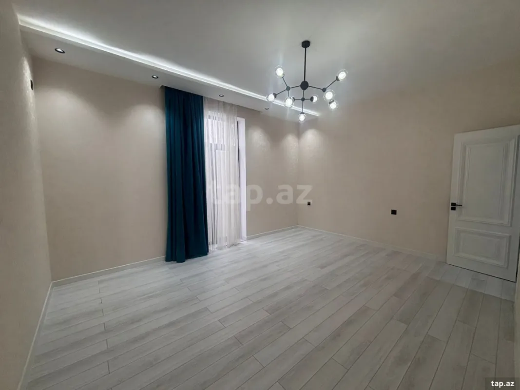 Satılır 4 otaqlı həyət evi 160 m²