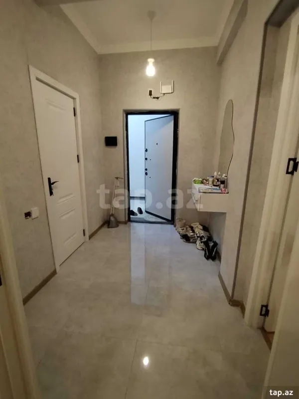 Kirayə verilir 2 otaqlı yeni tikili 68 m²