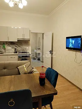 Kirayə verilir 2 otaqlı yeni tikili 68 m²