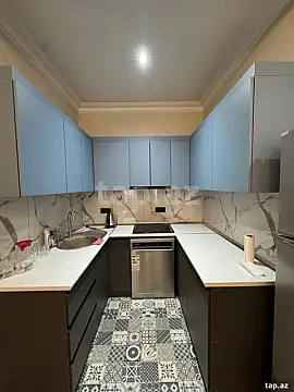 Kirayə verilir 3 otaqlı yeni tikili 85 m²