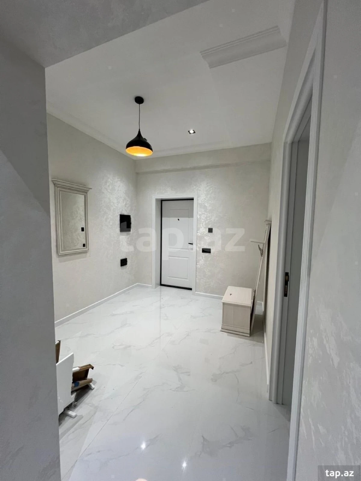 Kirayə verilir 3 otaqlı yeni tikili 113 m²