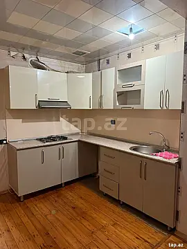 Kirayə verilir 4 otaqlı mənzil 50 m²