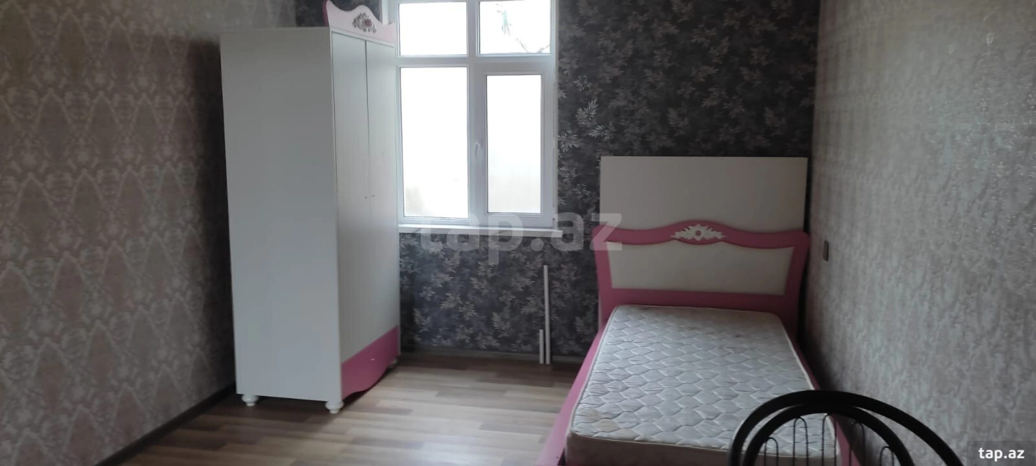 Satılır 4 otaqlı həyət evi 270 m²