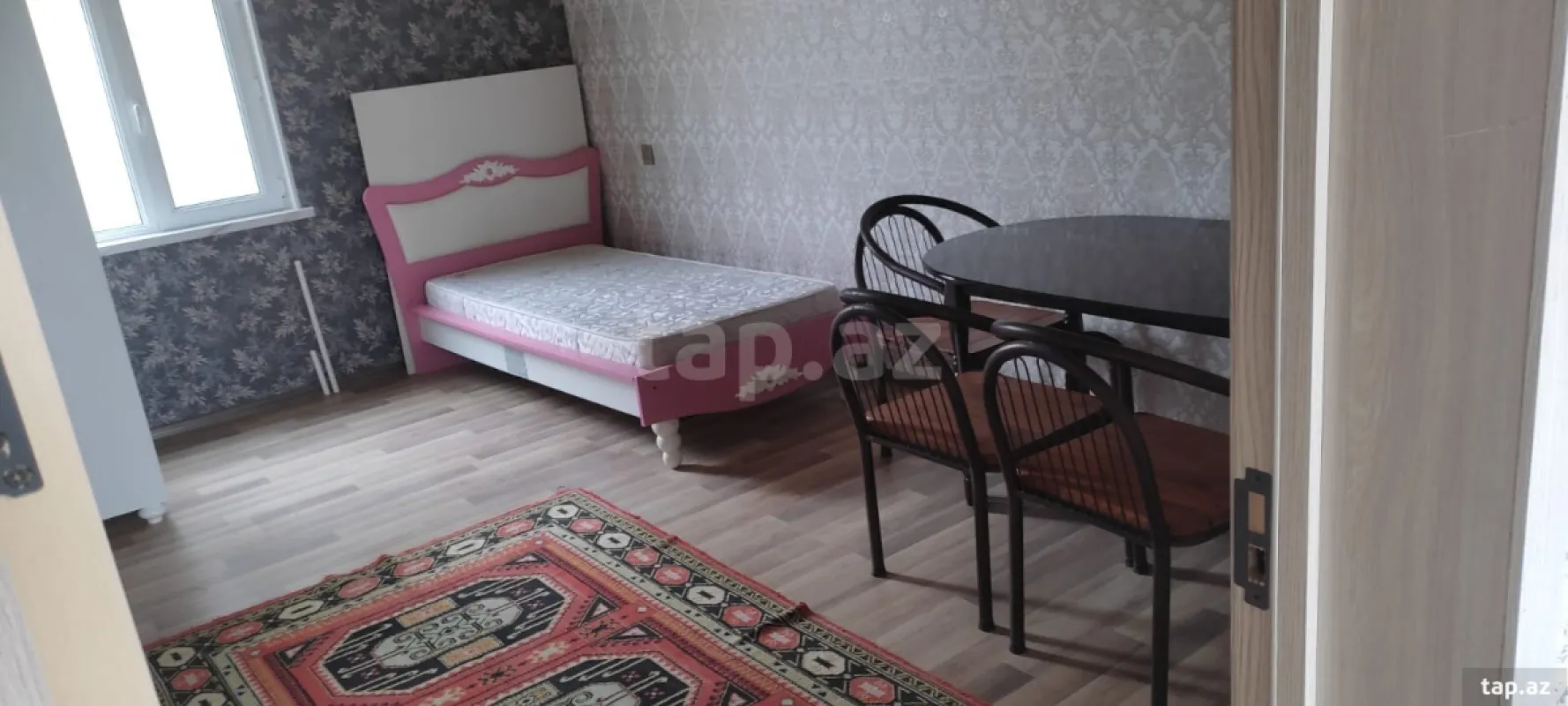 Satılır 4 otaqlı həyət evi 270 m²