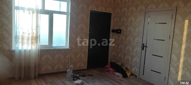 Satılır 4 otaqlı həyət evi 270 m²