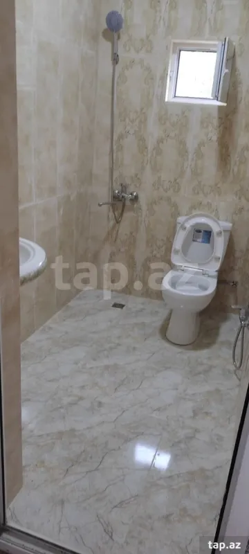 Satılır 4 otaqlı həyət evi 270 m²