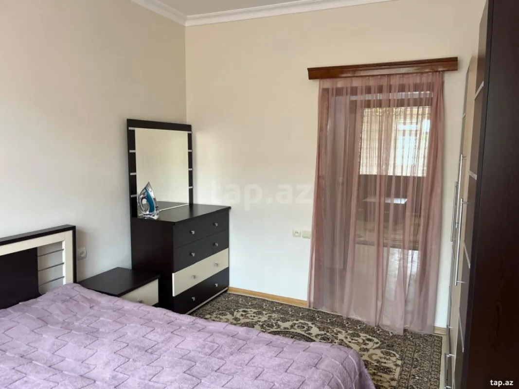 Kirayə verilir 2 otaqlı yeni tikili 80 m²