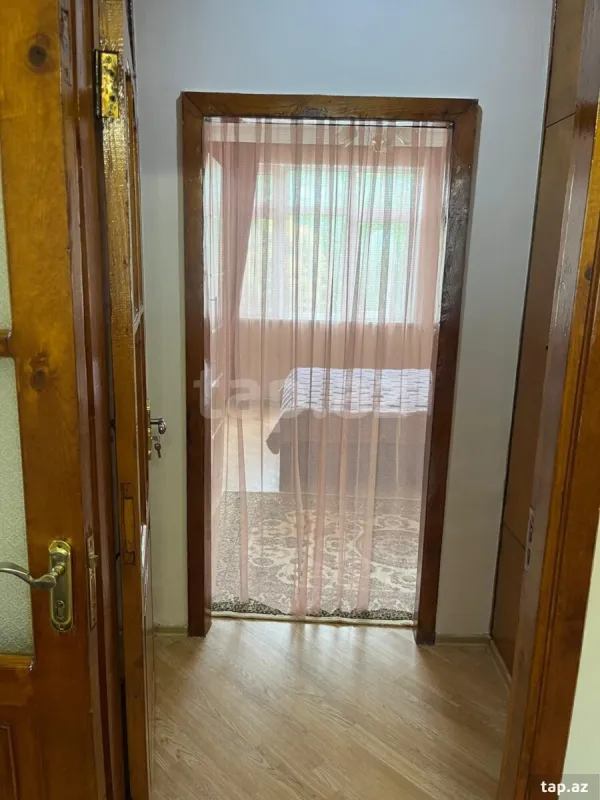 Kirayə verilir 2 otaqlı yeni tikili 80 m²