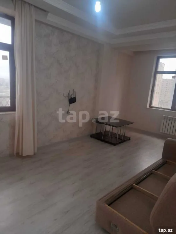 Kirayə verilir 2 otaqlı yeni tikili 90 m²
