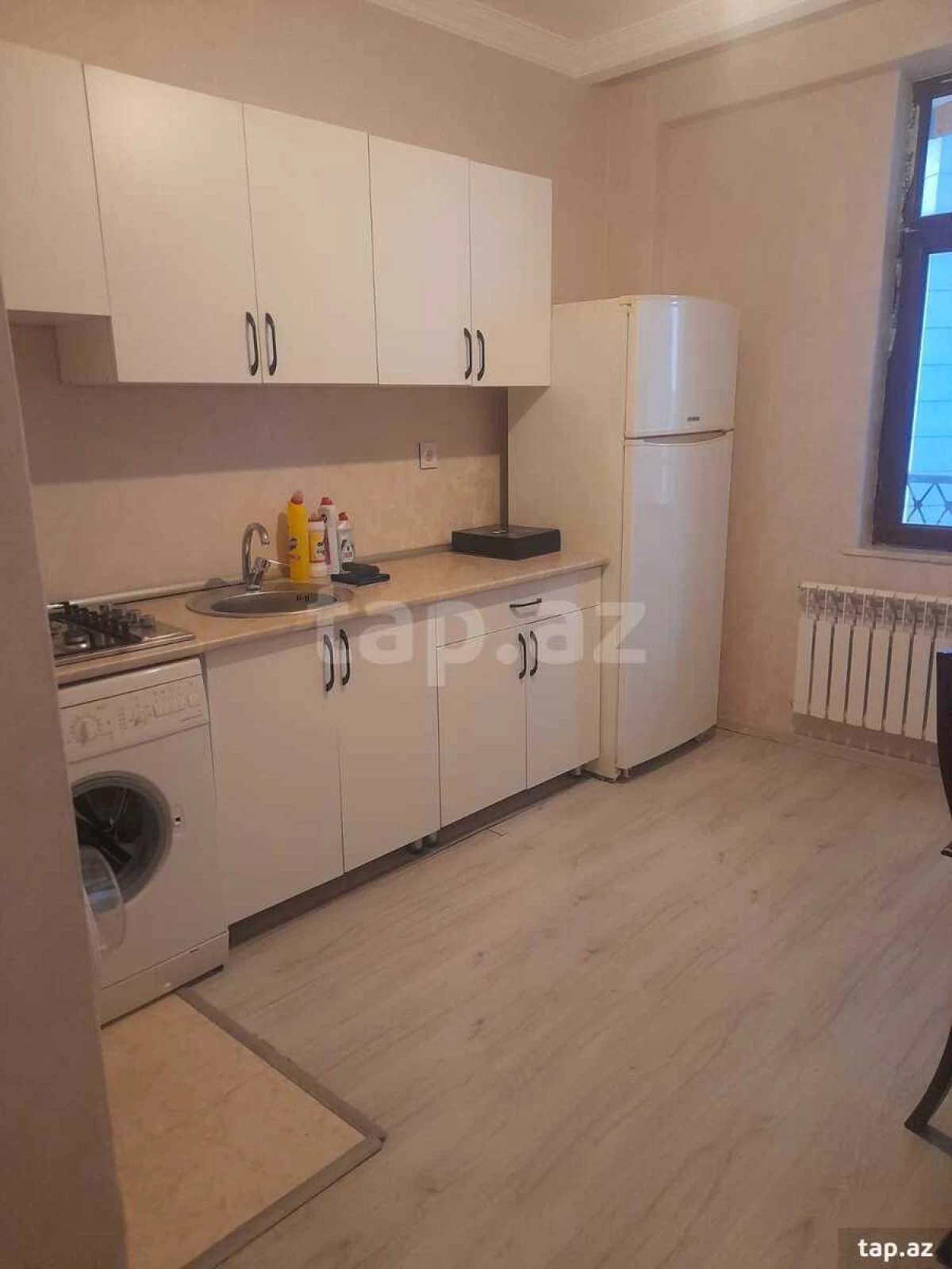Kirayə verilir 2 otaqlı yeni tikili 90 m²