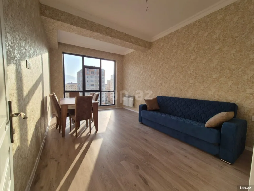 Kirayə verilir 2 otaqlı yeni tikili 76 m²