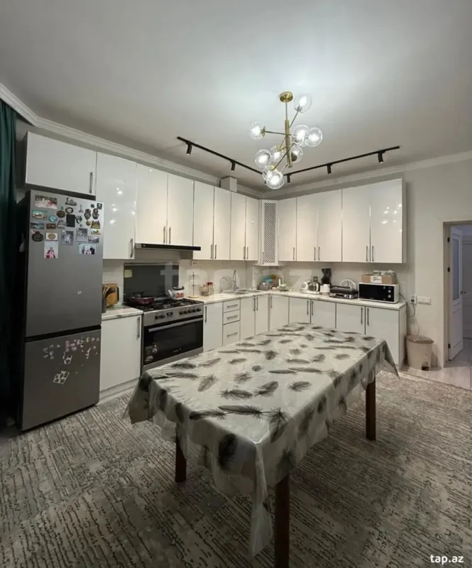 Kirayə verilir 5 otaqlı həyət evi 150 m²