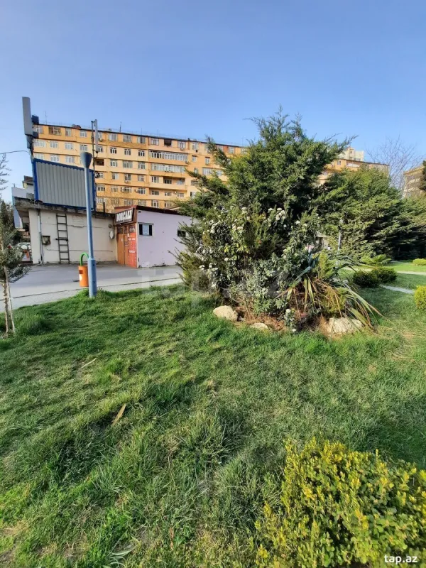 Kirayə verilir 2 otaqlı mənzil 70 m²