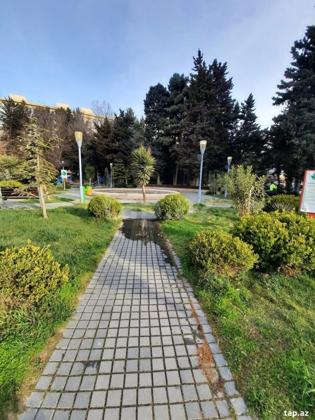 Kirayə verilir 2 otaqlı mənzil 70 m²