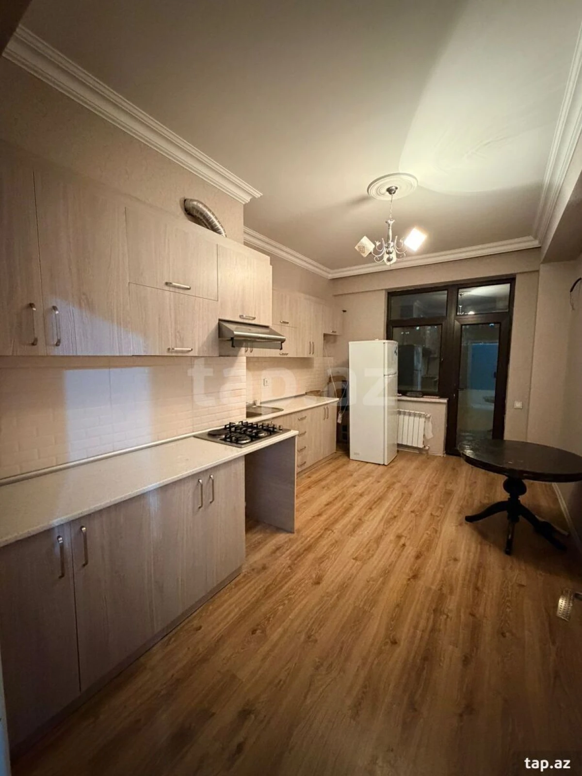 Kirayə verilir 1 otaqlı yeni tikili 51 m²