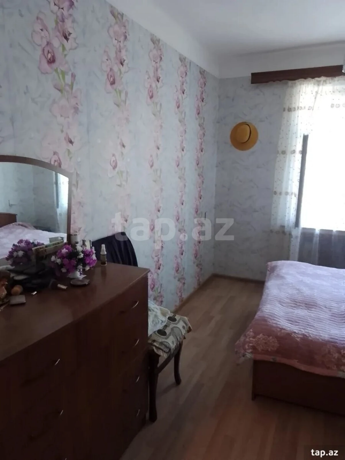 Satılır 2 otaqlı mənzil 52 m²