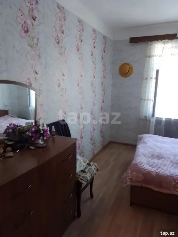Satılır 2 otaqlı mənzil 52 m²