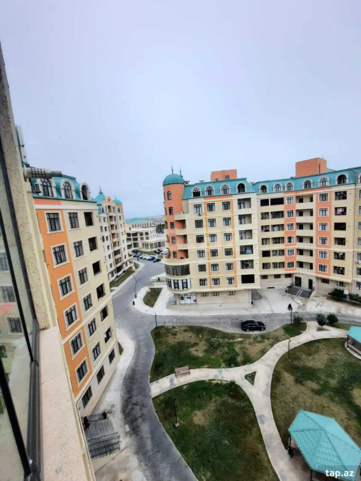 Kirayə verilir 2 otaqlı yeni tikili 85 m²