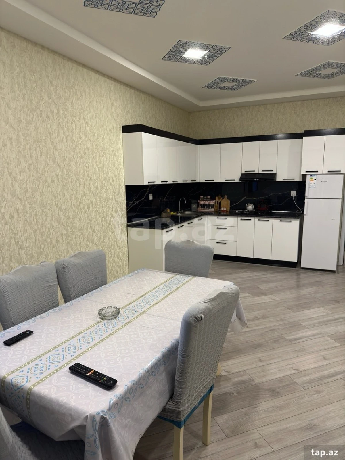 Kirayə verilir 3 otaqlı həyət evi 130 m²