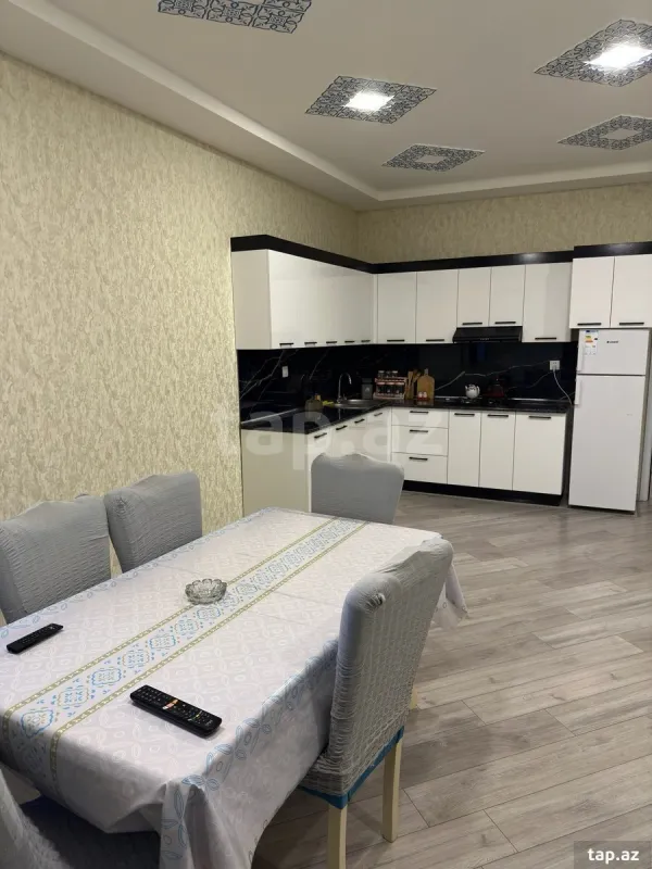 Kirayə verilir 3 otaqlı həyət evi 130 m²