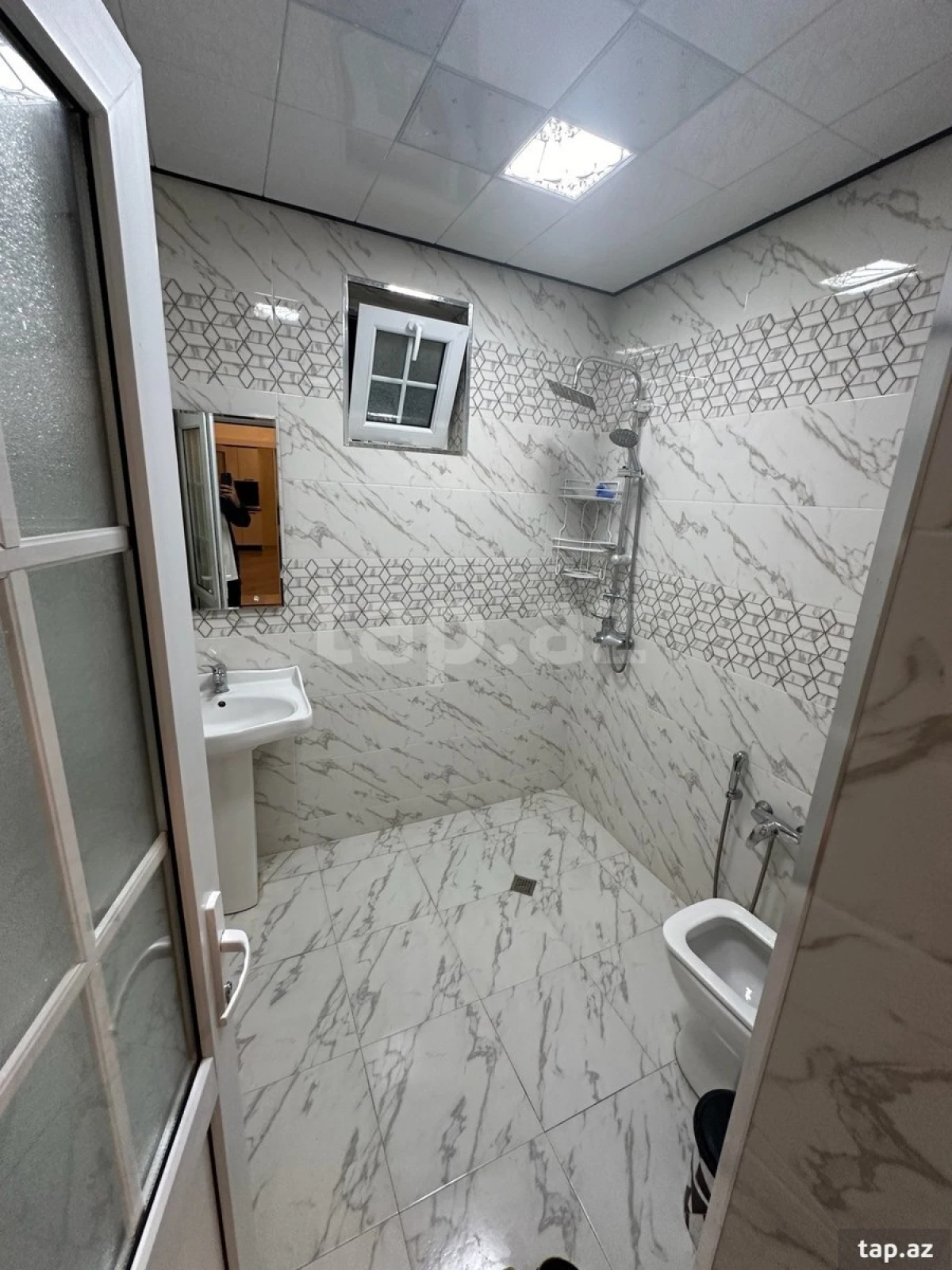 Kirayə verilir 3 otaqlı həyət evi 130 m²