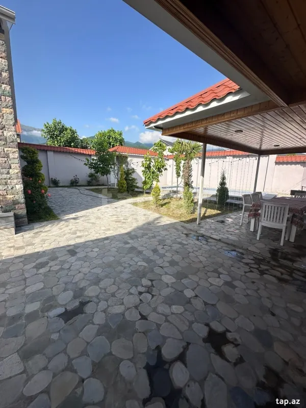 Kirayə verilir 3 otaqlı həyət evi 130 m²