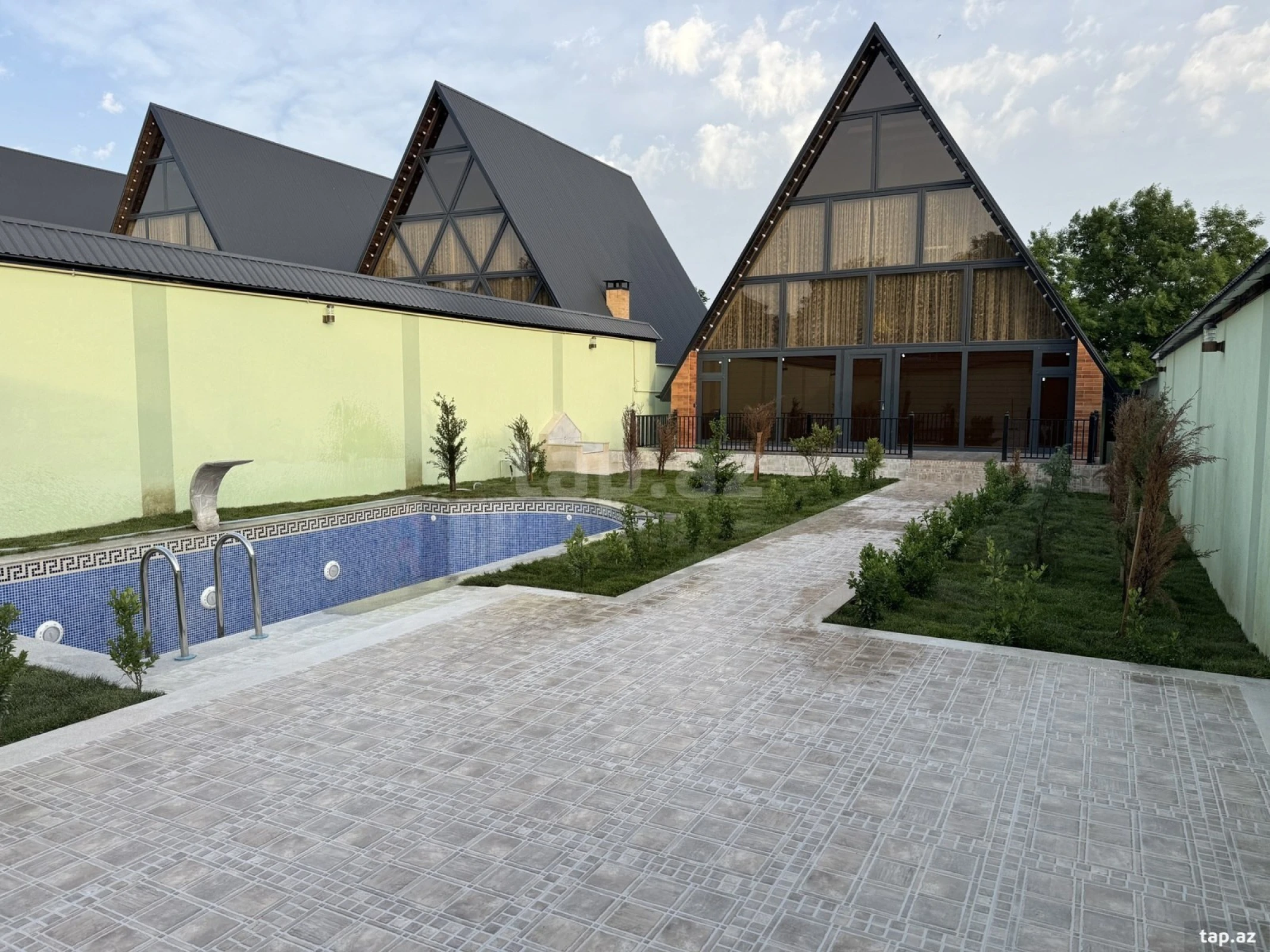 Satılır 3 otaqlı həyət evi 112 m²