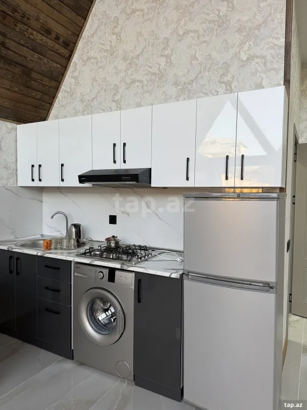 Satılır 3 otaqlı həyət evi 112 m²