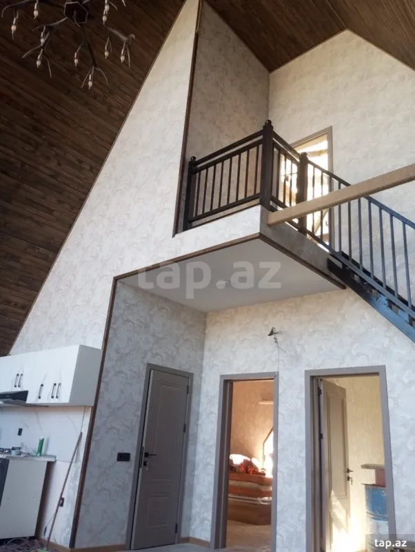 Satılır 3 otaqlı həyət evi 112 m²
