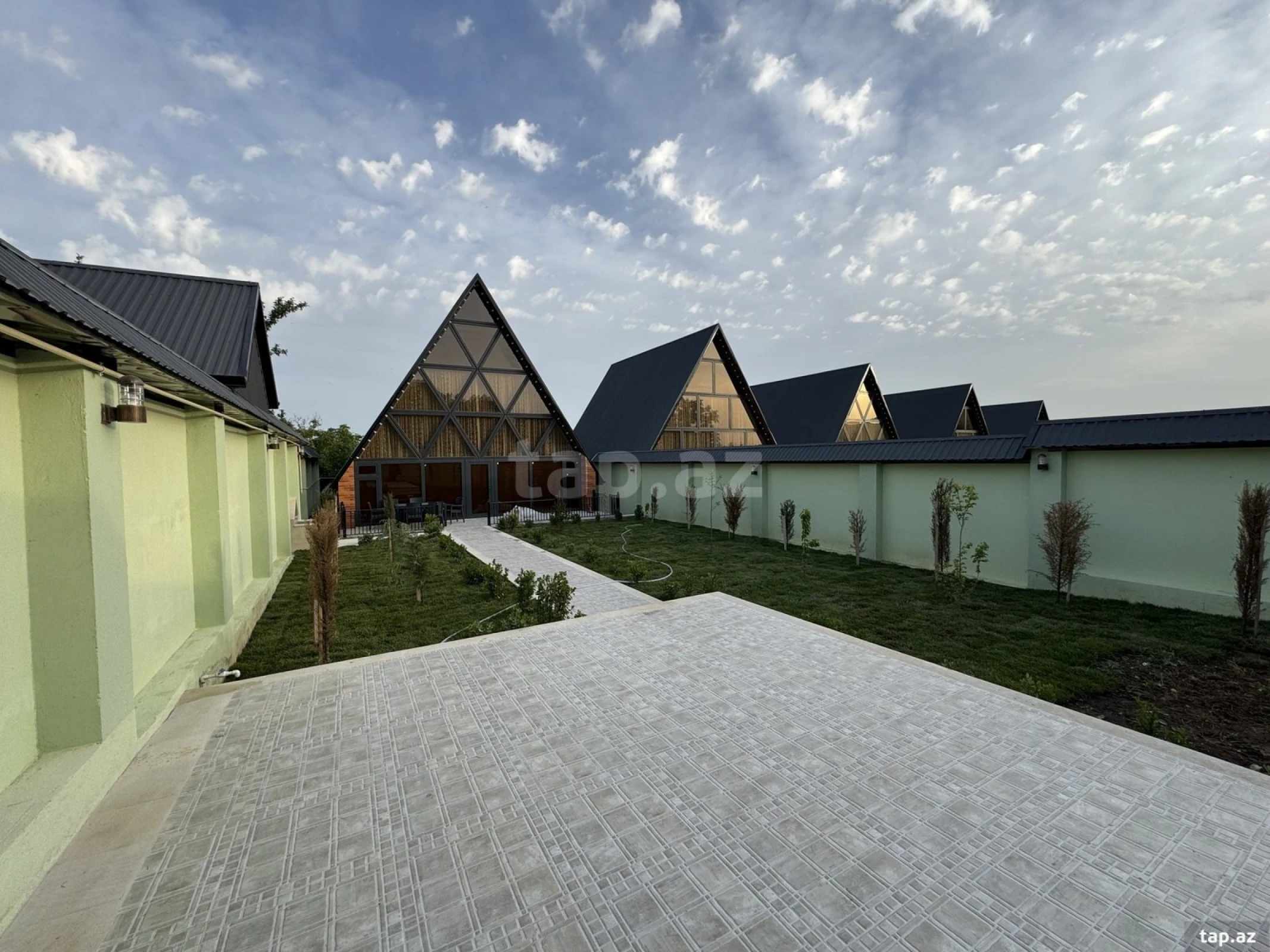 Satılır 3 otaqlı həyət evi 112 m²