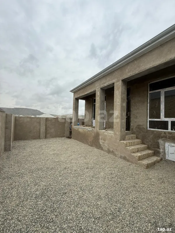 Satılır 3 otaqlı həyət evi 90 m²