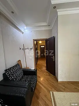 Kirayə verilir 2 otaqlı yeni tikili 80 m²